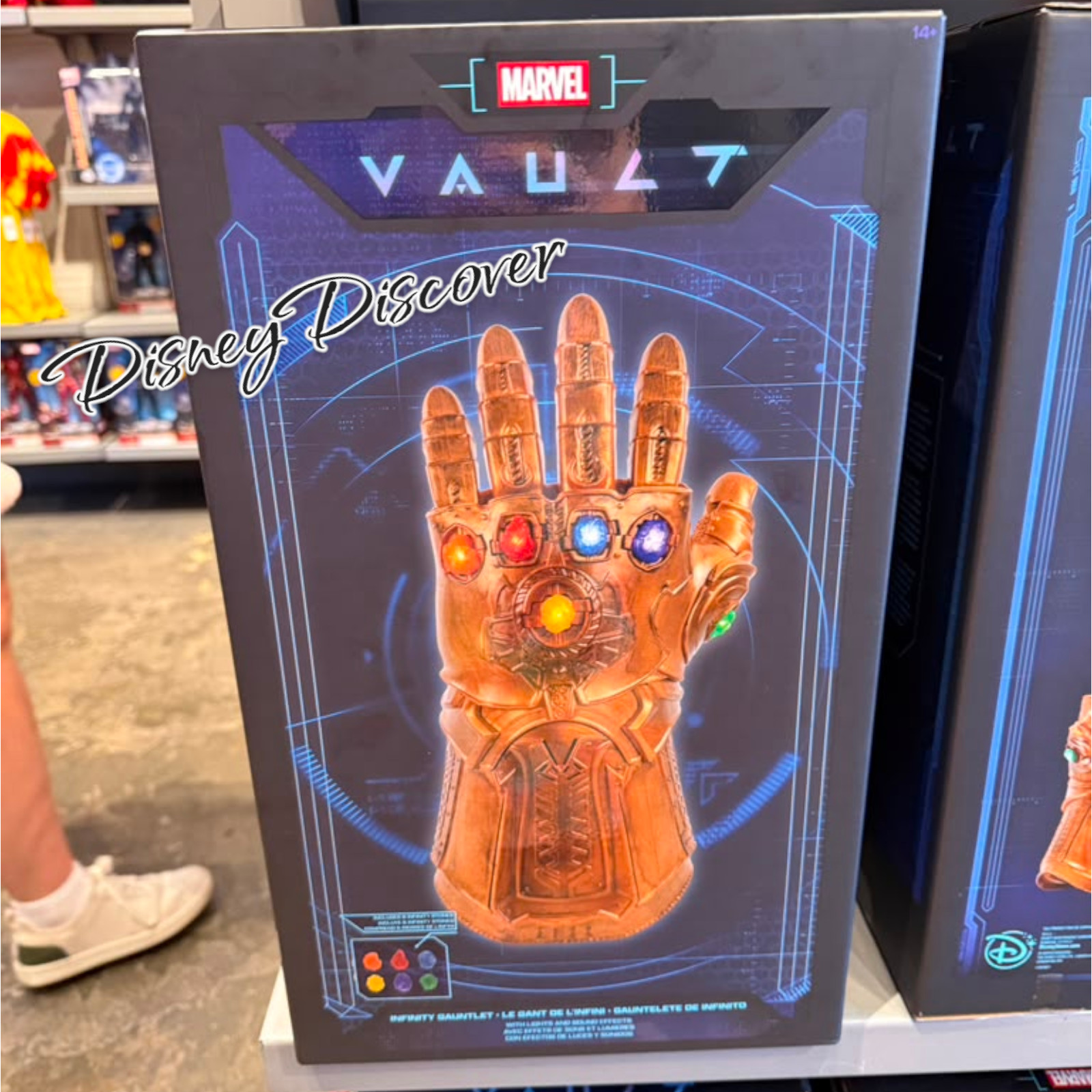 Disney Epcot Marvel Guardians Of The Galaxy Thanos Infinity Gauntlet New