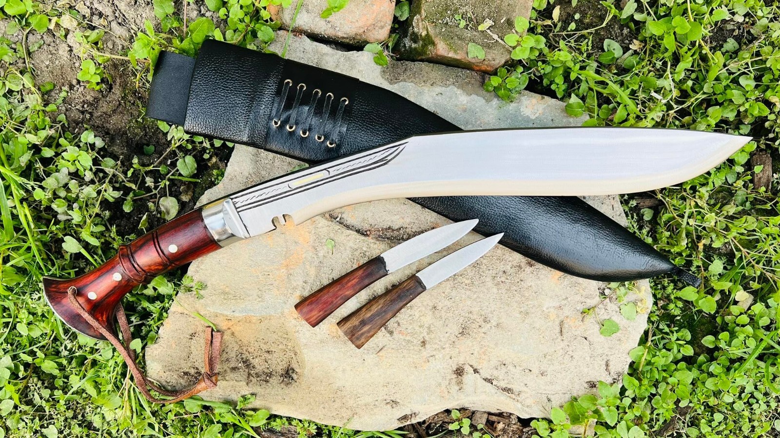 EGKH-15 Inch Sirupate Kukri Nepal Most Wanted Khukuri-Full Tang-light work