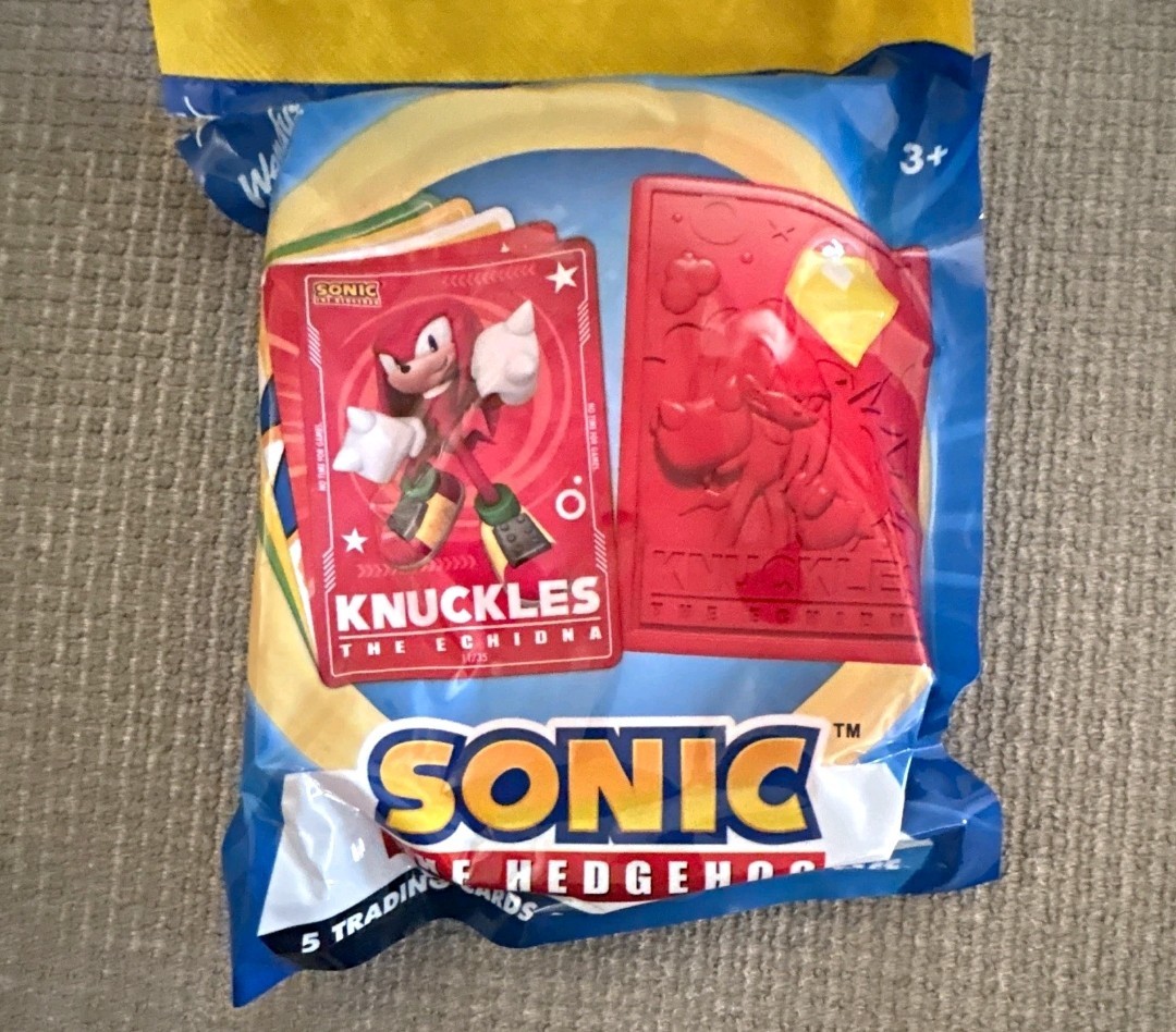 Wendy’s Sonic the Hedgehog Knuckles 5 card set and case NIB