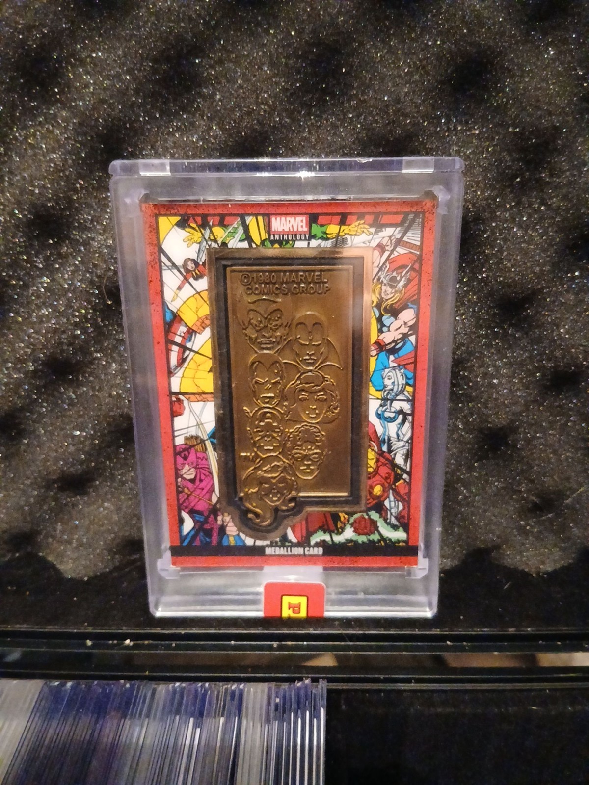 Panini Marvel Anthology Medallion Card Avengers (1963) Encased