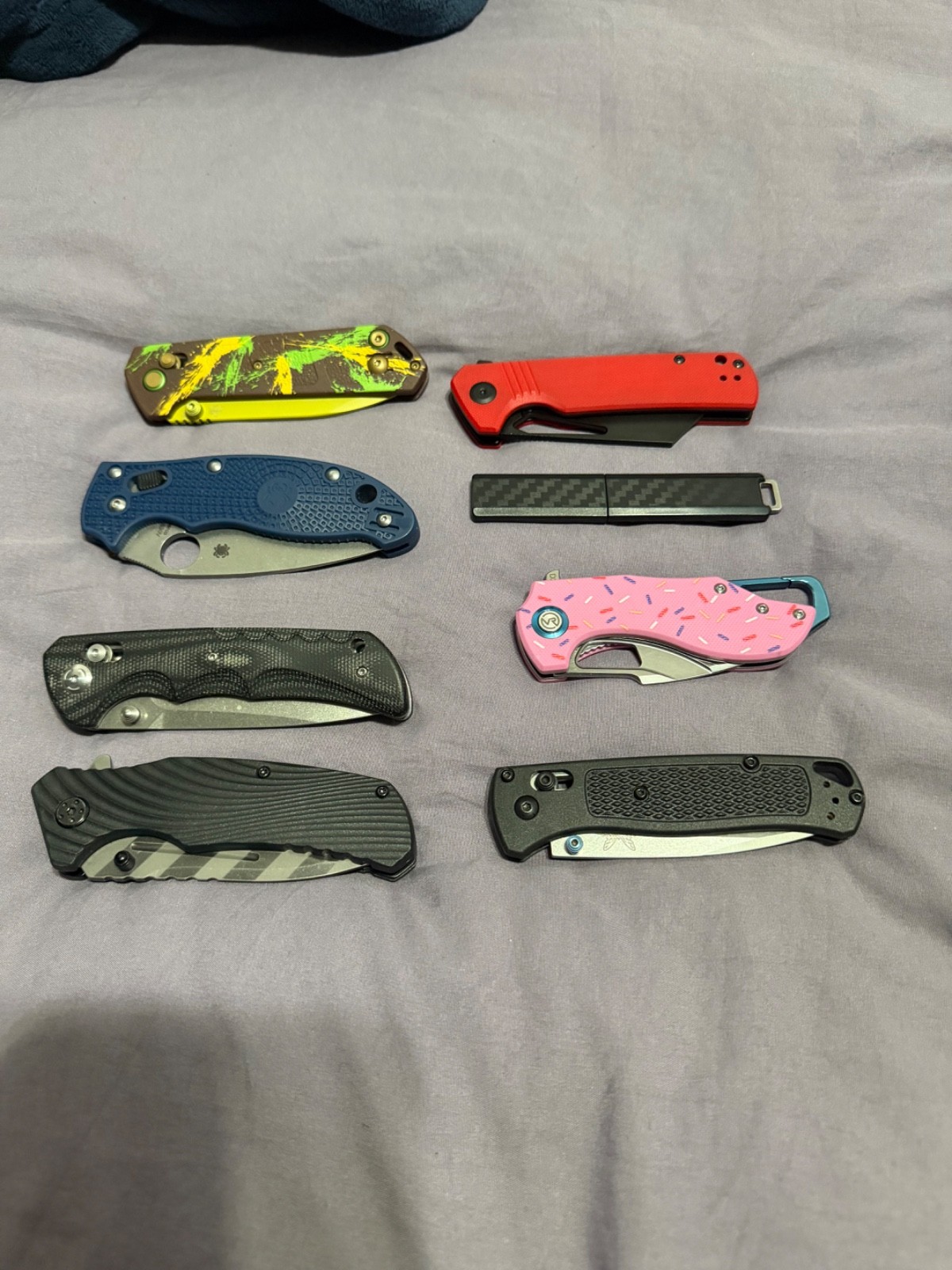 Lot of 8 being sold all together pocket knives of various brands 