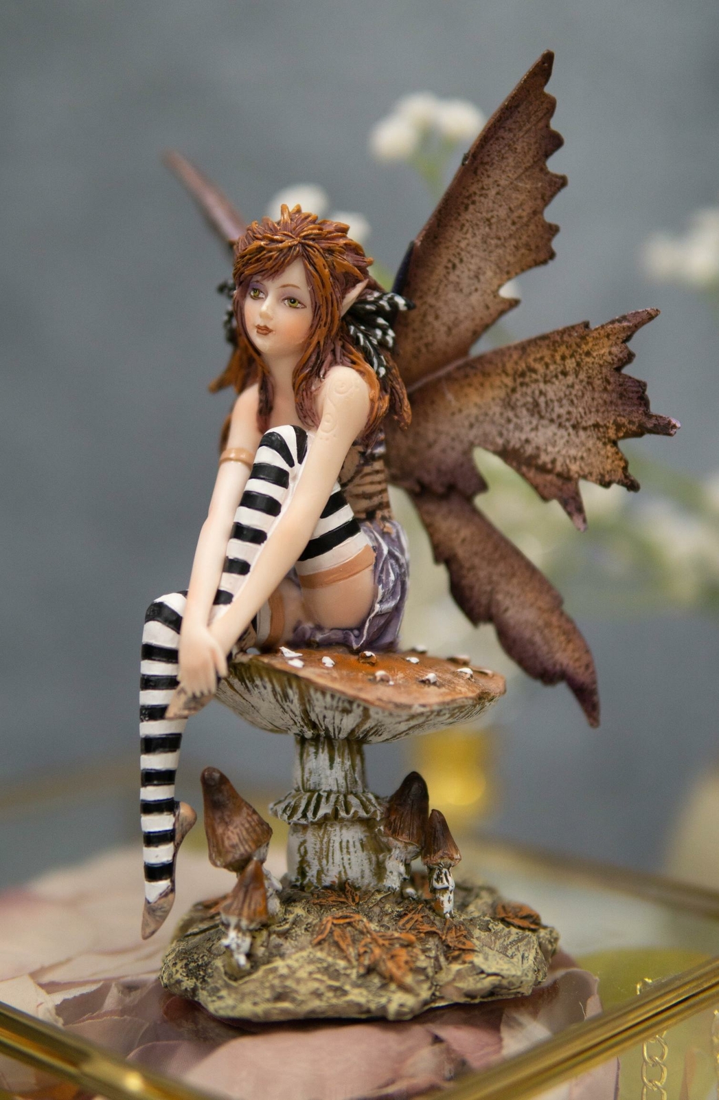 Amy Brown Red Haired Enchanted Forest Mushroom Fairy Decorative Figurine 6.25