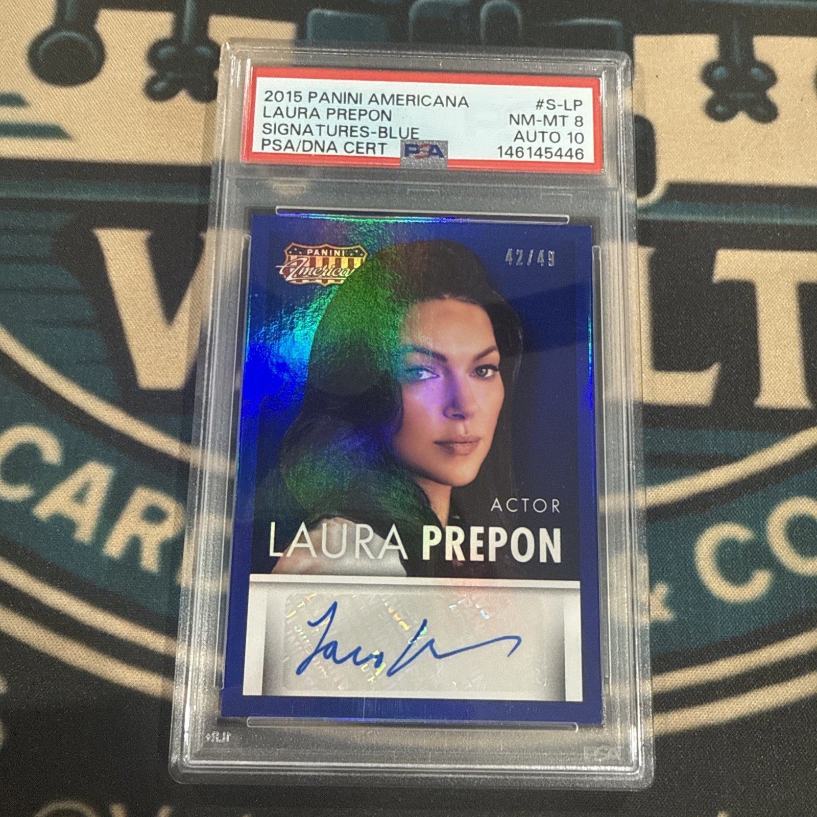 2015 Panini Americana Laura Prepon Blue /49 Auto PSA 8 Auto 10 That 70s Show