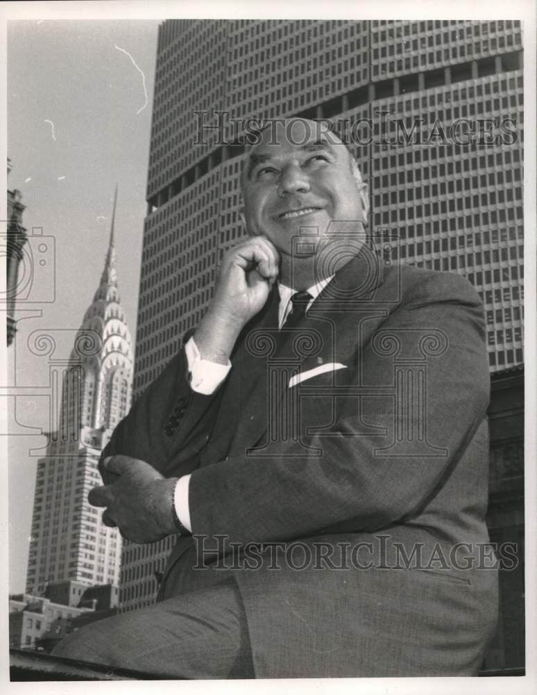 1963 Press Photo William Zeckendorf, real estate tycoon - noc40567