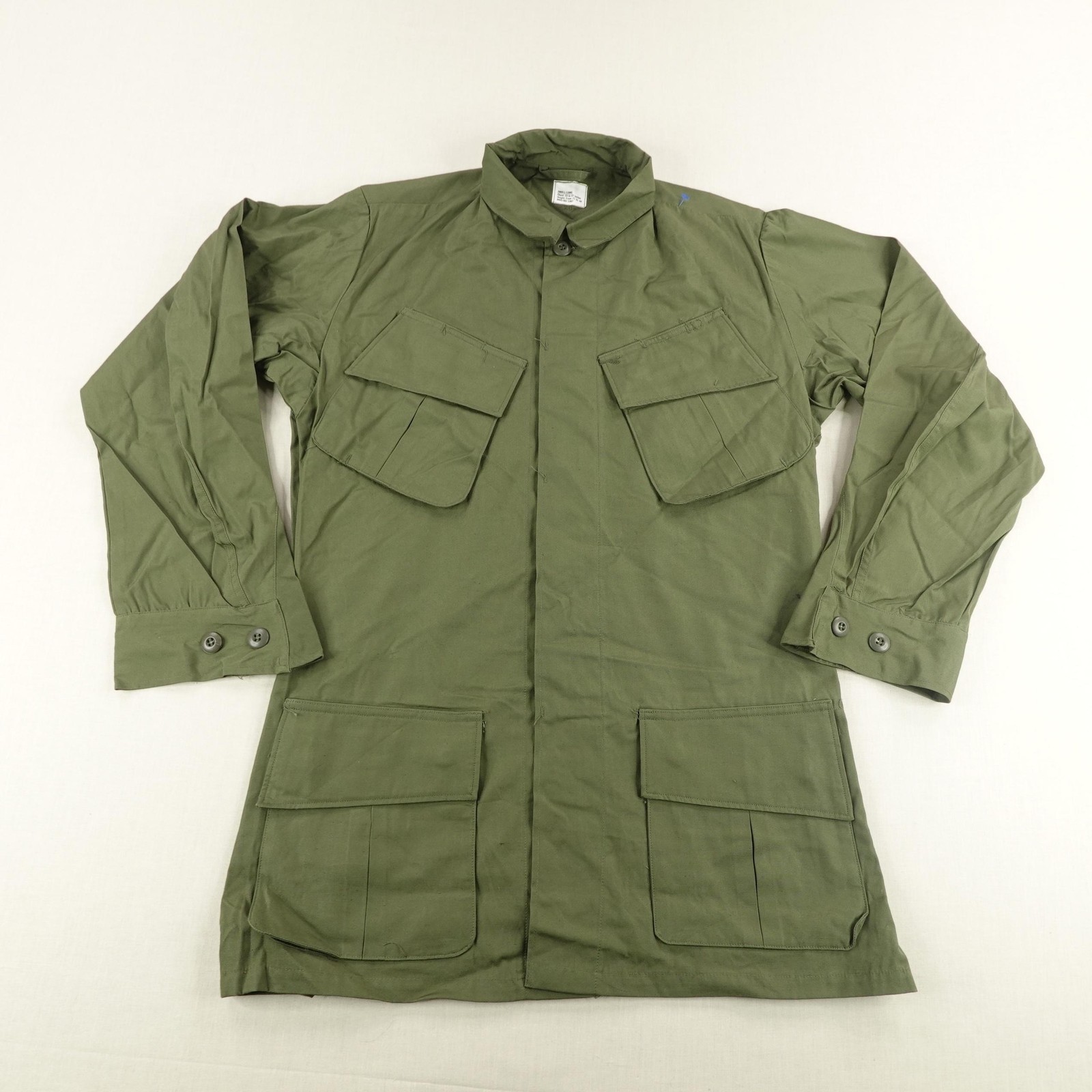 VTG Vietnam War Jungle Coat Small US Army Wind Resistant Olive 107 Slant Pockets