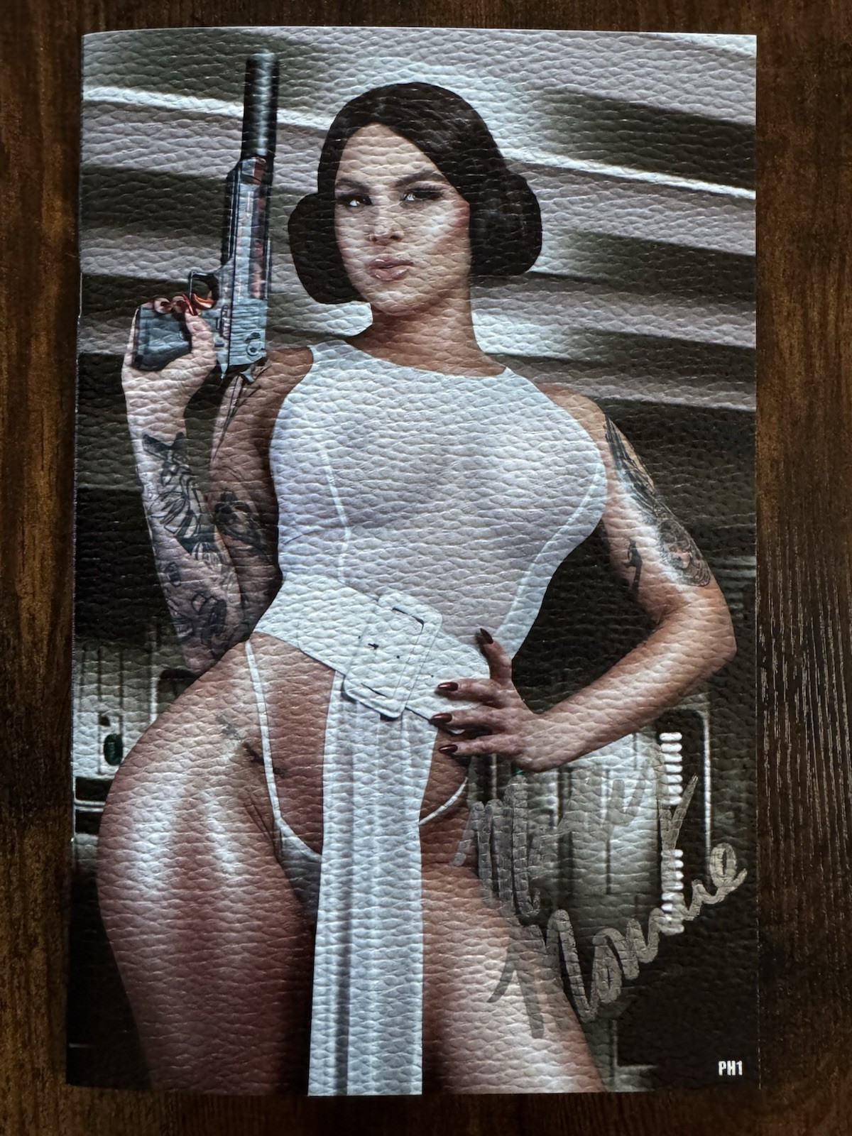MOTLEY MONROE Star Wars LEATHER COVER LIMITED TO 5 PUBLISHER COPY PH1 Sign w/COA