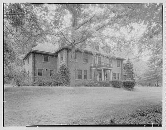 Photo:Paterson New Jersey Doblin Residence 1958 Exterior 189 Derom St