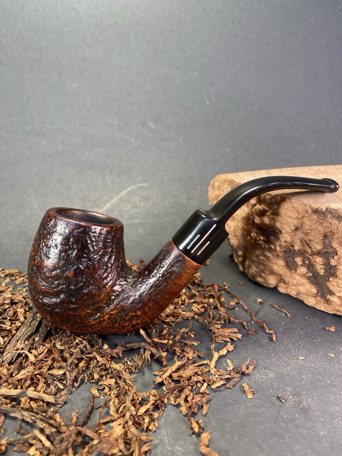 Comoy’s Everyman 215 Estate Pipe Made In London Rusticated Bent Billiard Briar