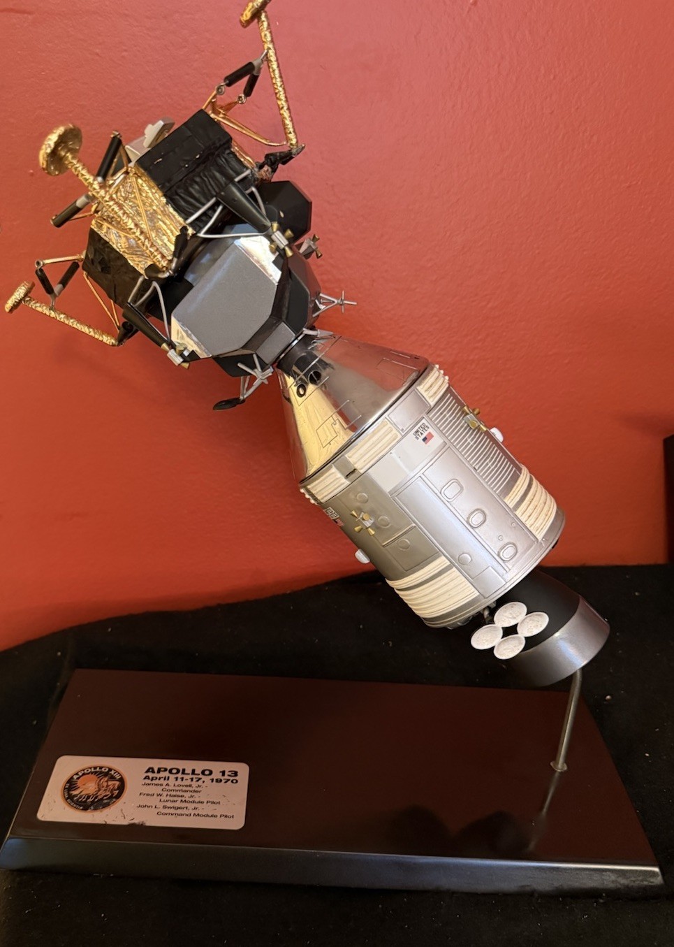 Danbury Mint APOLLO 13 1:50 Model April 1970