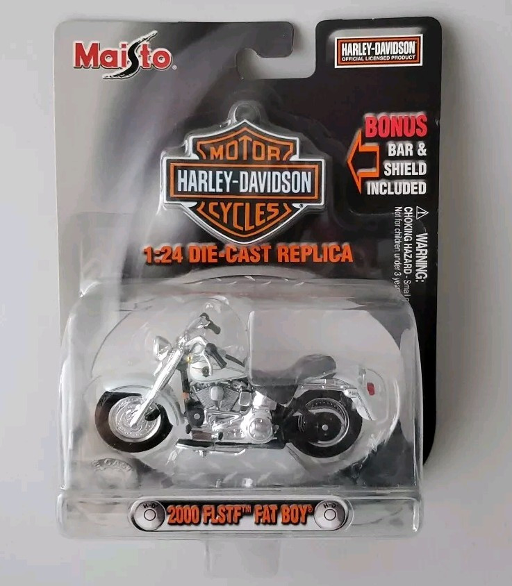 2000 FLSTF FAT BOY VINTAGE 2002 MAISTO 1:24 HARLEY DAVIDSON MOTORCYCLE MODEL