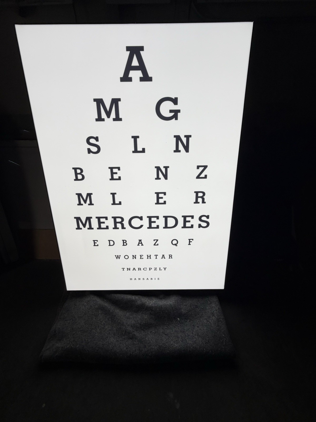 MERCEDES BENZ EYE CHART 🆕 Illuminated Sign: 48