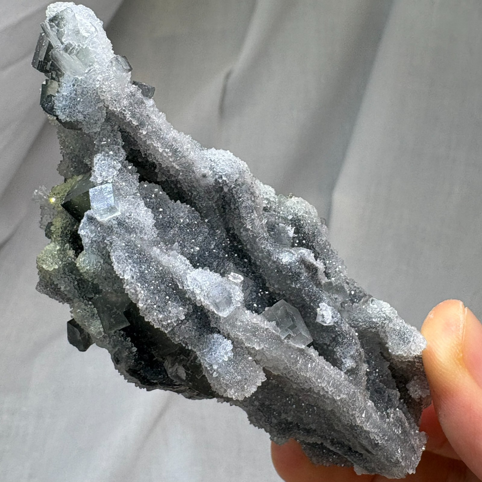 Natural Cubic Fluorite on Quartz Cluster Specimen Raw Mineral Healing Focus