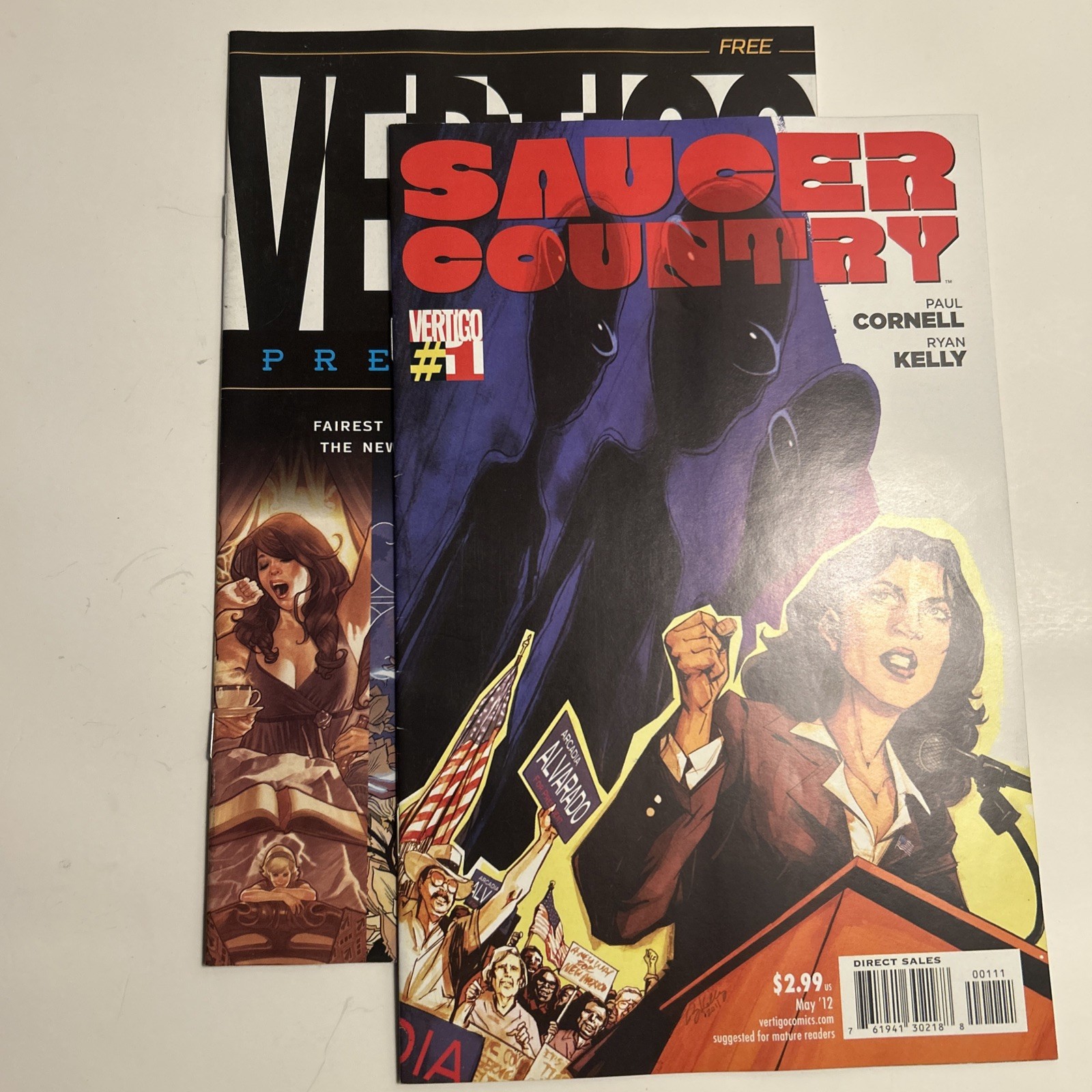 Saucer Country #1, Vertigo Preview 2012 Preview and 1st Issue of Saucer Country