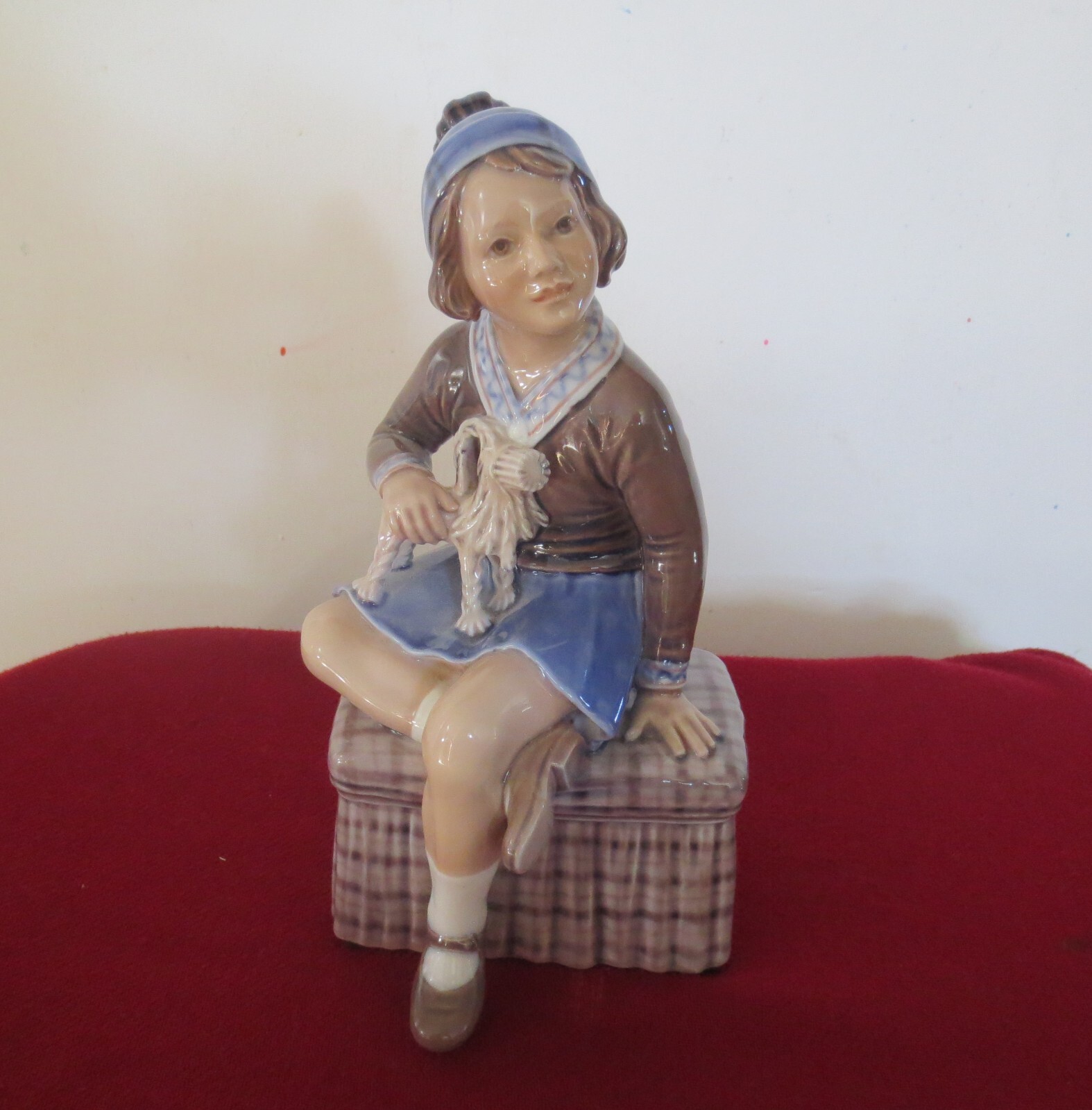DAHL JENSEN (DJ) Copenhagen Porcelain Girl with Christmas Goat # 1158