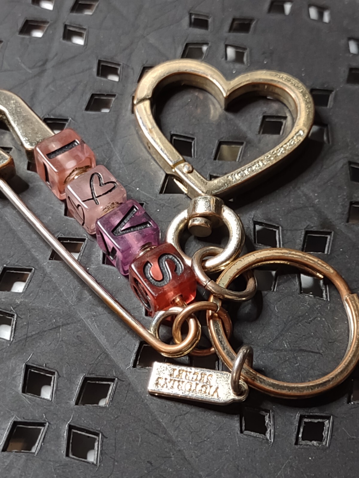 I Love VS Victoria\'s Secret Keychain Safety Pin Heart Keychain
