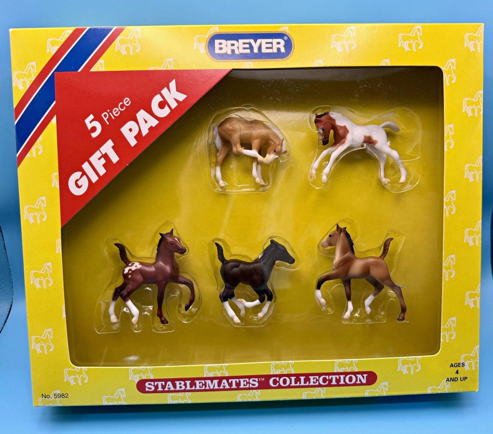 Breyer Stablemates Collection No. 5982,  5-Piece Horse Model Gift Pack, Plastic