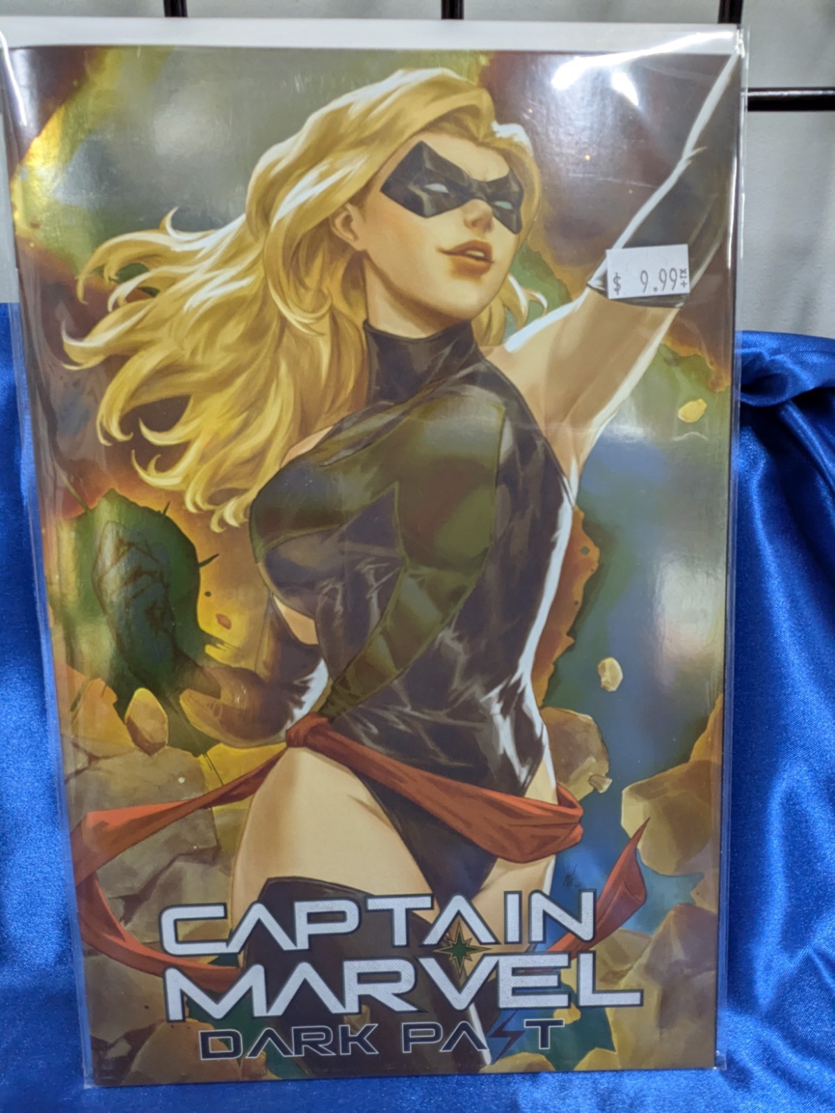 Captain Marvel: Dark Past #1 Ejikure Foil Variant 2026