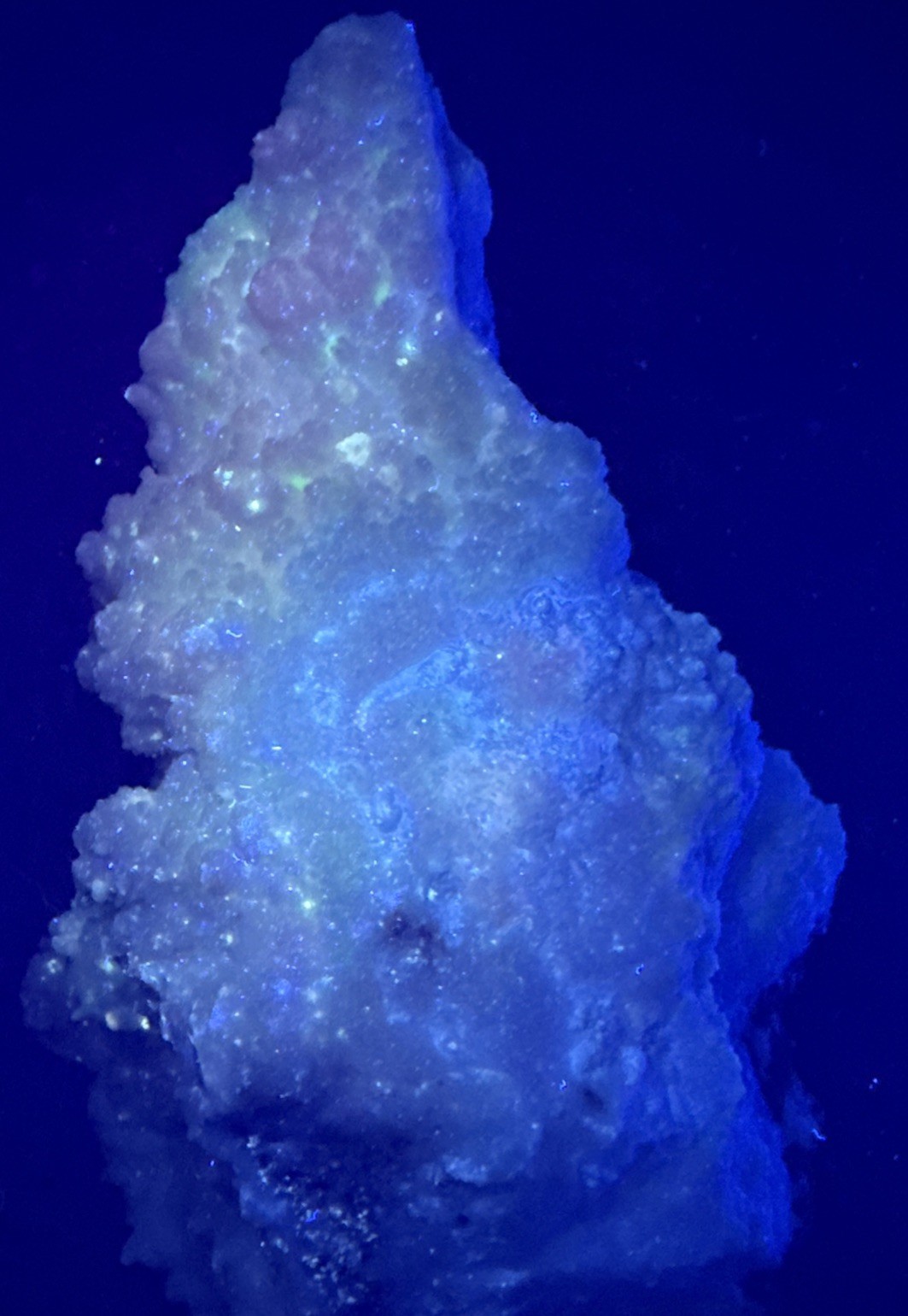 1 Lb Natural Grateful Dead Calcite SpecimenAmazing UV👀.Minerals,Collector