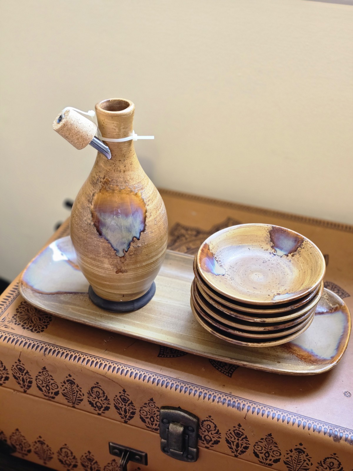 Brand New Sango, Splash Brown - 9 Pc Dip Set; Oil, Drizzle top, 6 Bowls & Tray
