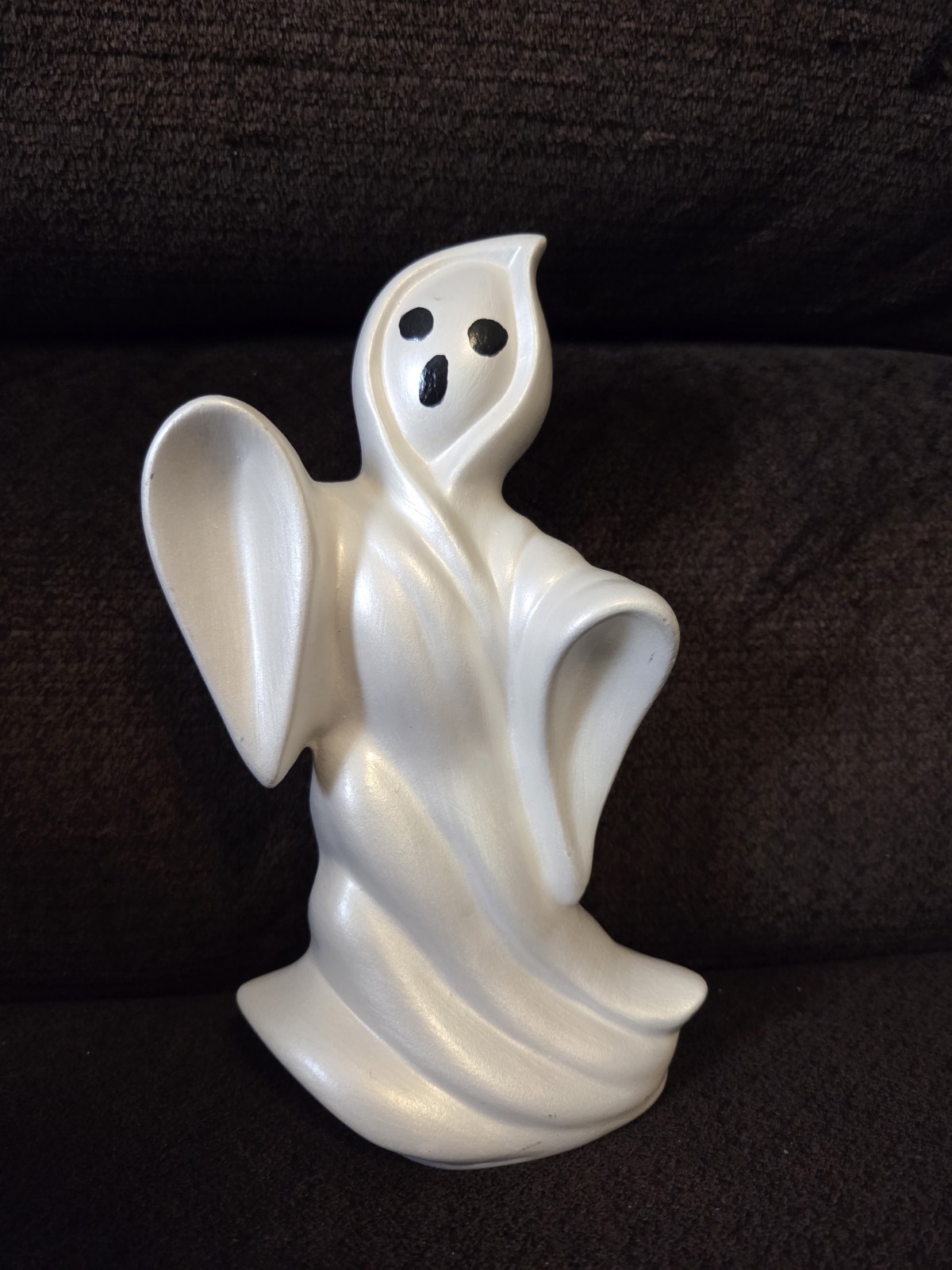  Vintage Halloween Ceramic Spooky White Ghost 8” Figurine 