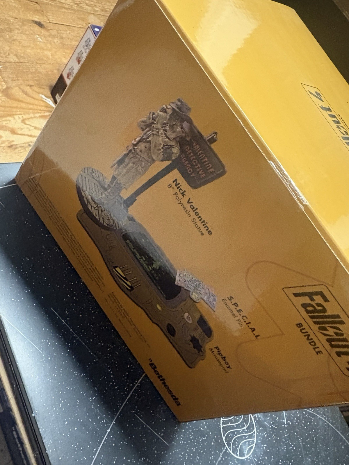 Nick Valentine Fallout 4 Bundle