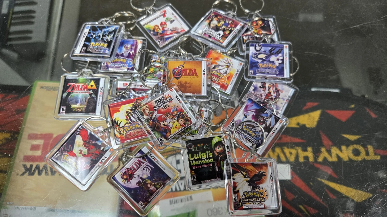 Nintendo 3DS N3DS Game Art Video Game Keychain | Chain | Pendent (Front & Back)