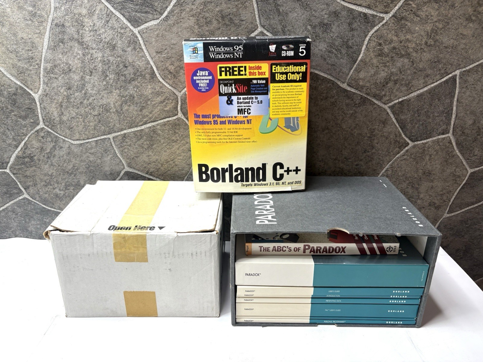 Borland C++ Paradox dBASE IV Bundle DOS Windows