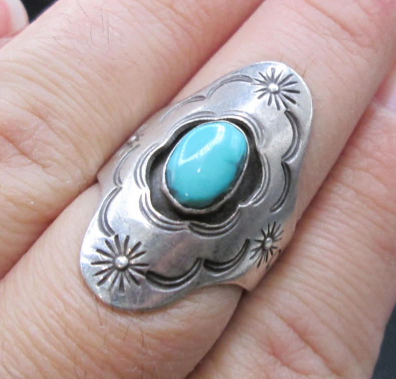 Navajo Donald Douglas Sterling Silver Turquoise Ring Size 10.5 *