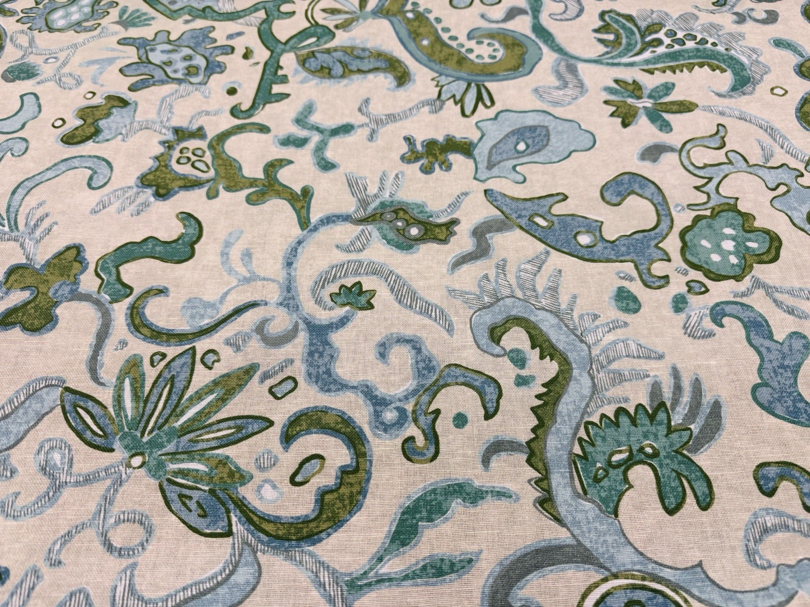 Clarence House Ornamental Linen Print Fabric- Ajmir / Vert 7.75 yds 5838601