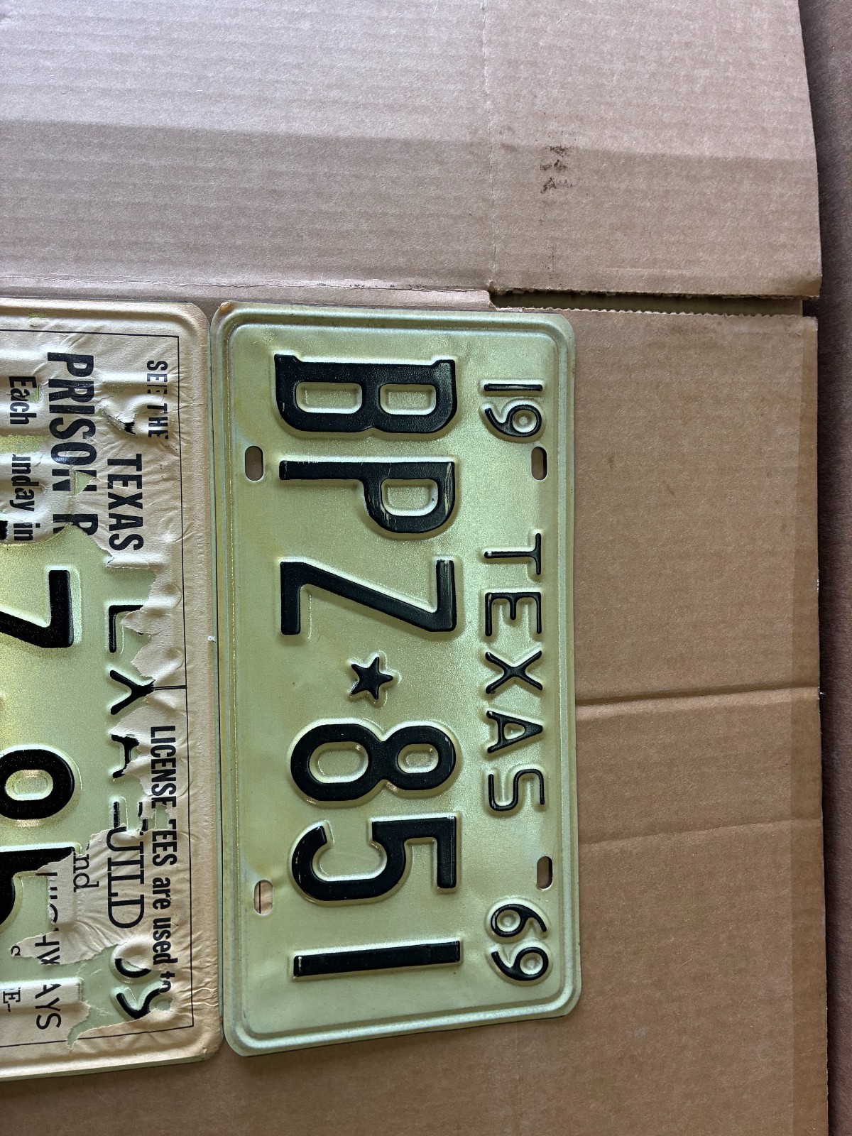 NOS ORIGINAL UNUSED TEXAS LICENSE PLATES PAIR 1969 BPZ 851