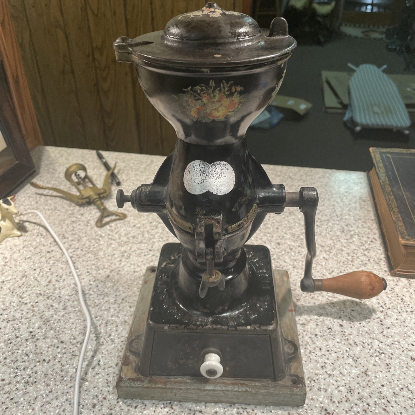 Enterprise MFG Co. Philadelphia Antique Cast Iron Coffee Grinder No. 1 