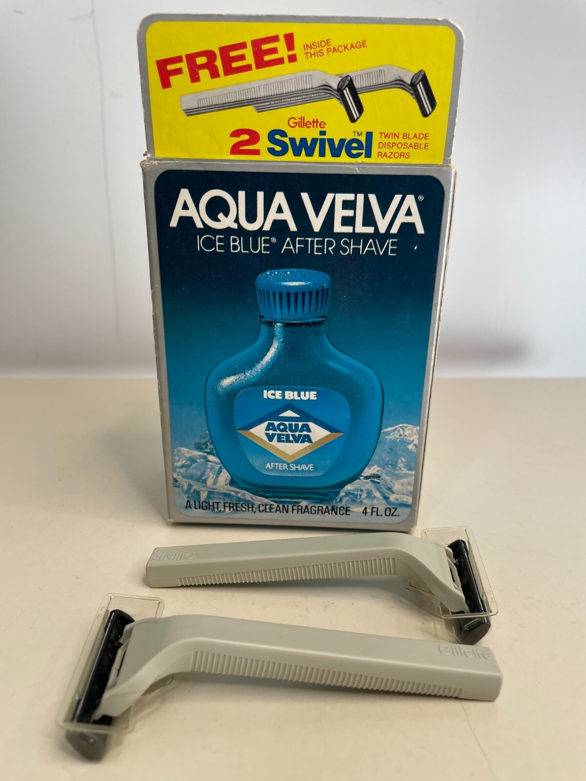 Vintage Aqua Velva Ice Blue After Shave Box & Razors 4 Oz Box 1982 1983