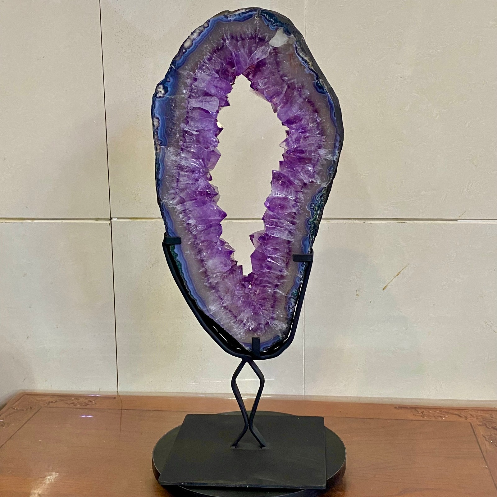 15.07LB Natural amethyst hole quartz cluster crystal Coarse slice pecimen