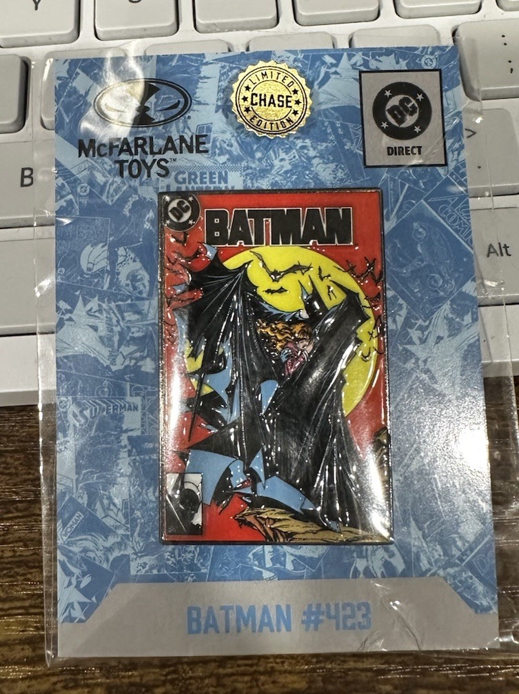 McFarlane Toys DC  Batman #423 Cover Series  Pin Black Nickel Variant #’d 10/10