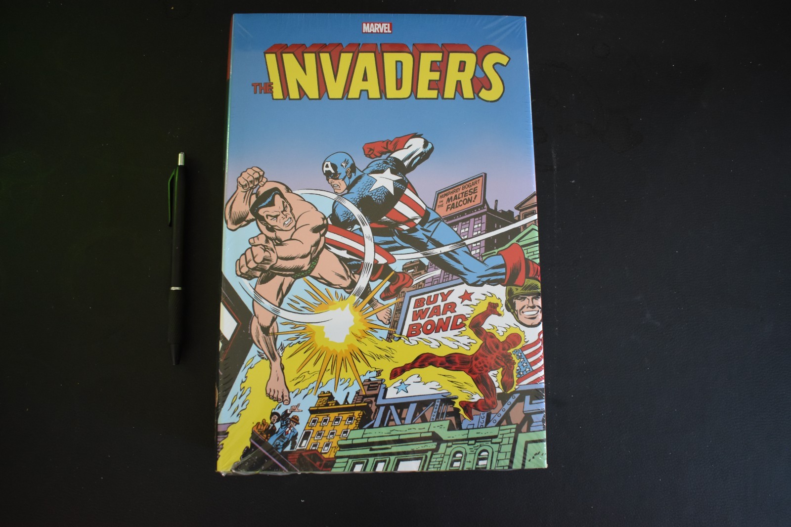 The Invaders Omnibus  sealed/new