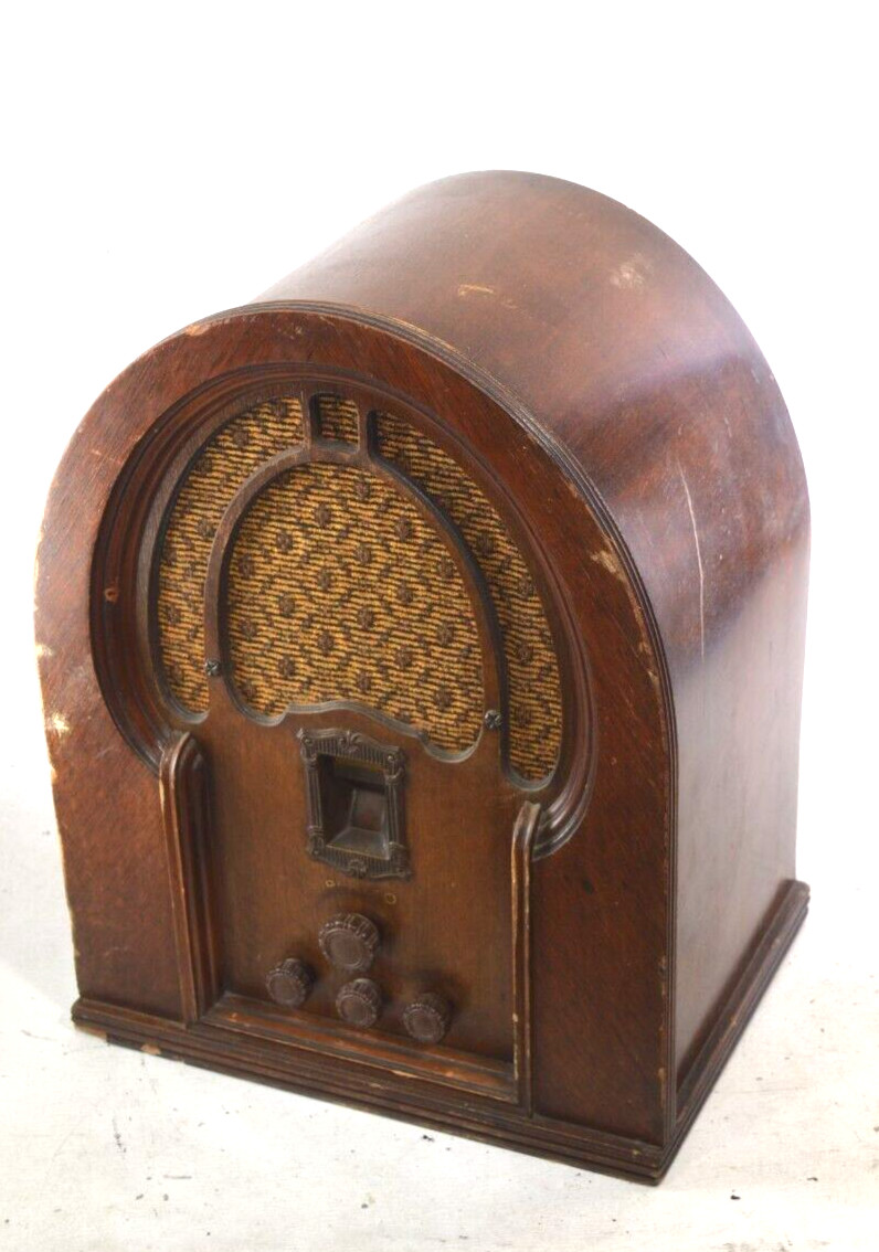 Vintage Philco Model 19 Super Heterodyne Tube Radio.  Original