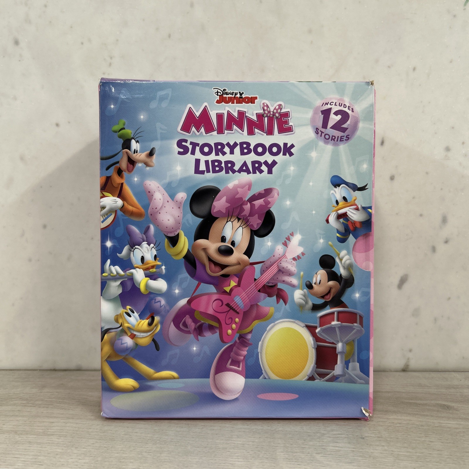 Disney Junior Minnie Mouse Storybook Library Box Set, Includes 12 Stories