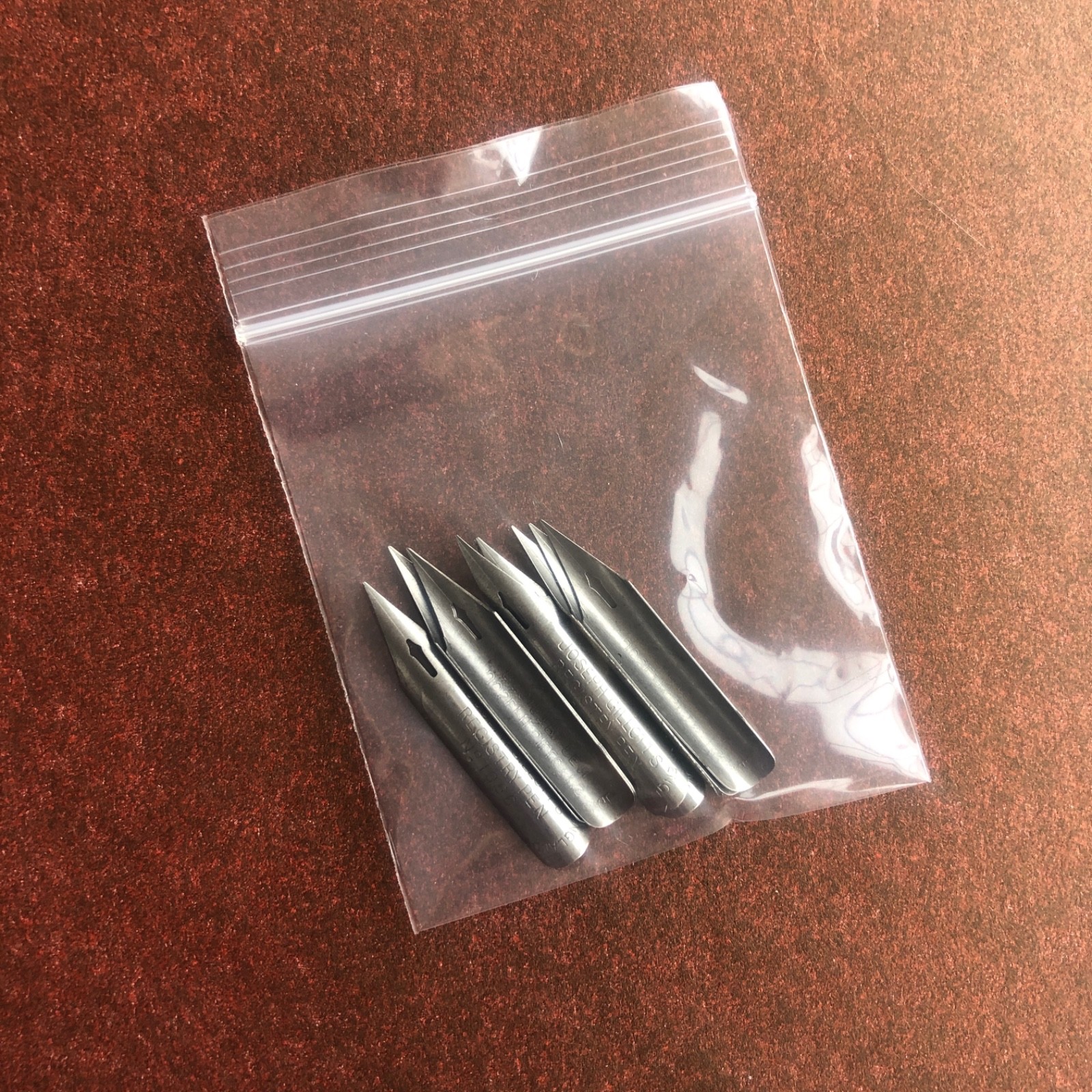 10 Pack Vintage JOSEPH GILLOTT'S 1066 Registry Pen , Dip Pen Nibs New-Old Stock