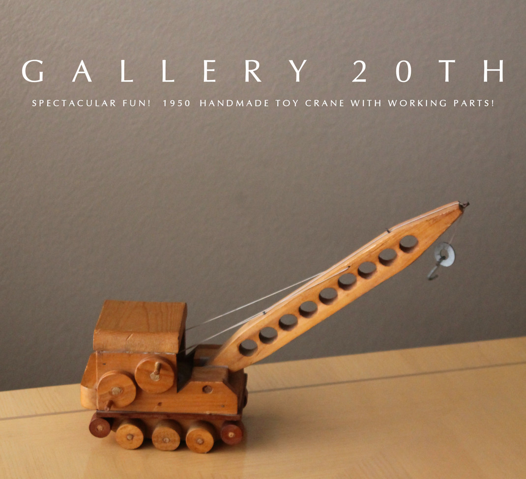 FUN MID CENTURY WOOD HANDMADE WORKING TOY CRANE 50S CHRISTMAS STEAM SHOVEL VTG