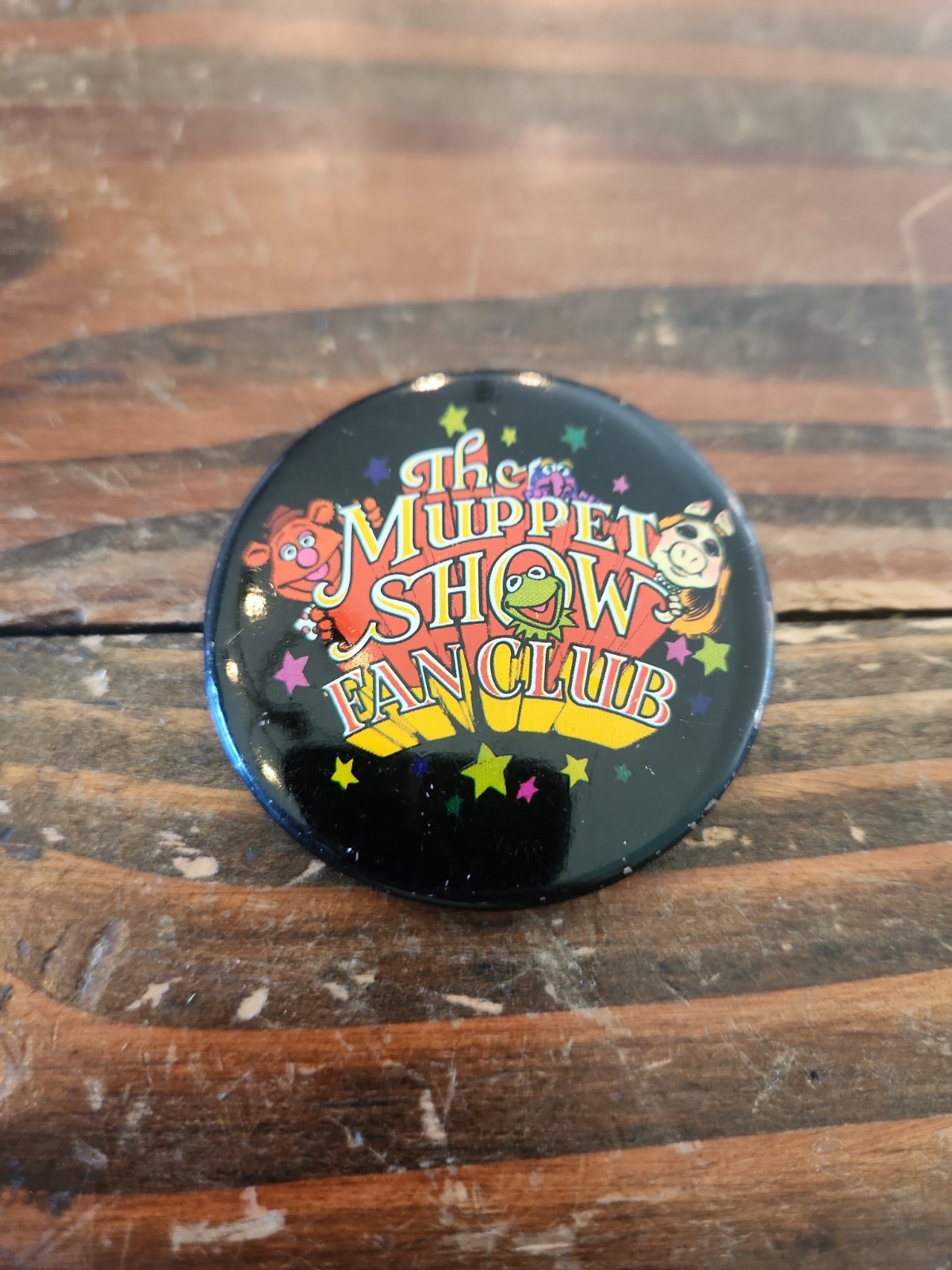 Disney The Muppets Muppet Show Kermit & Fozzie Metal Pinback Button Black