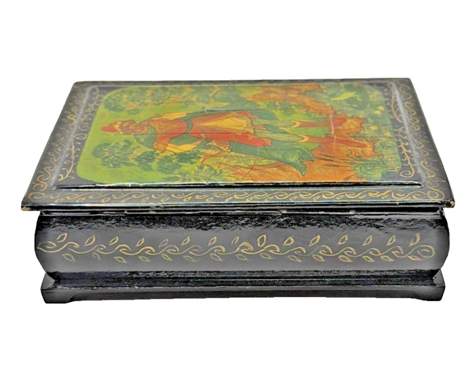 VTG Traditional Russian lacquer box \
