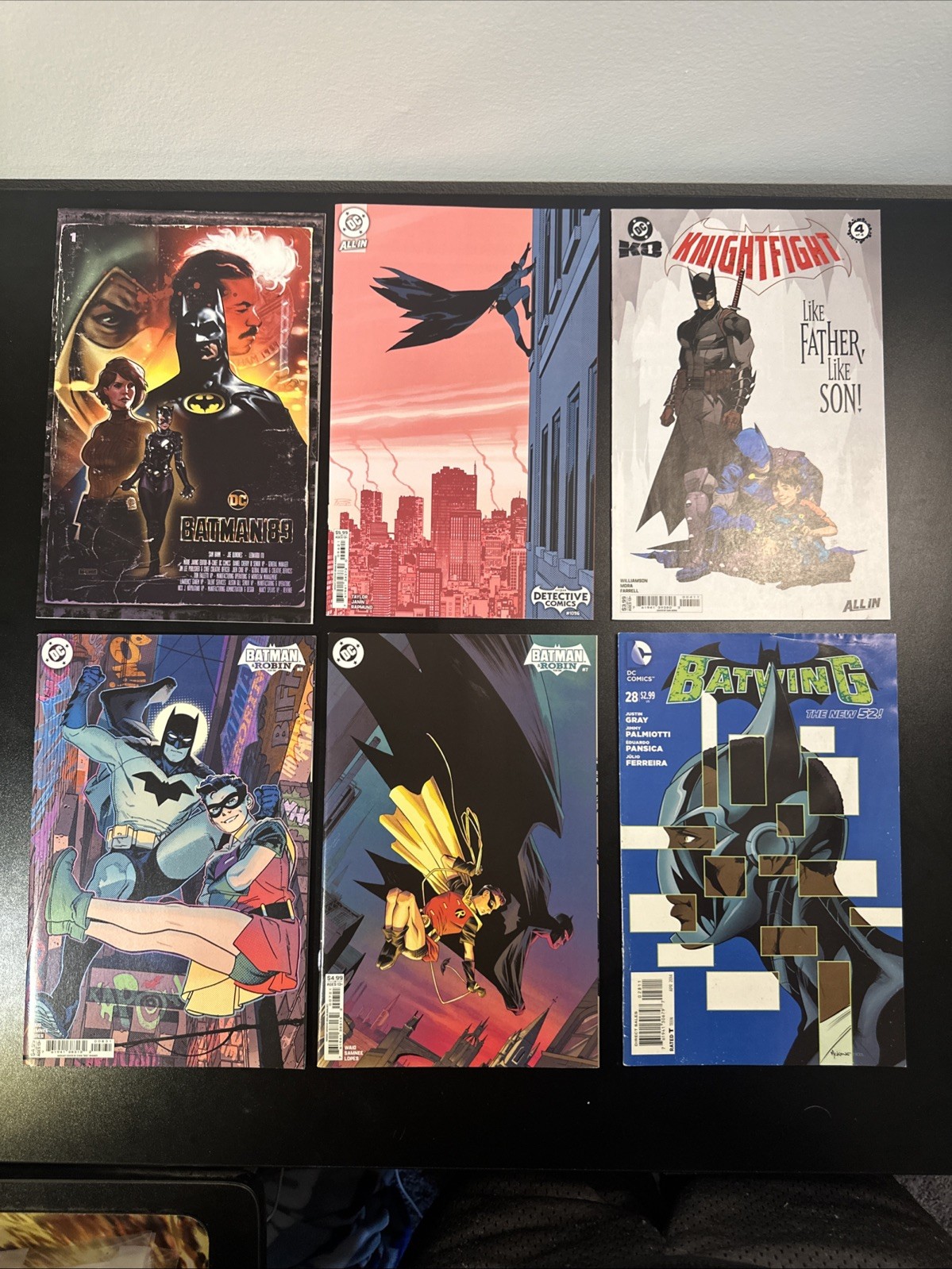 Lot Of Random Batman Comics: Batman, Batwing, Knight fight, Batman & Robin