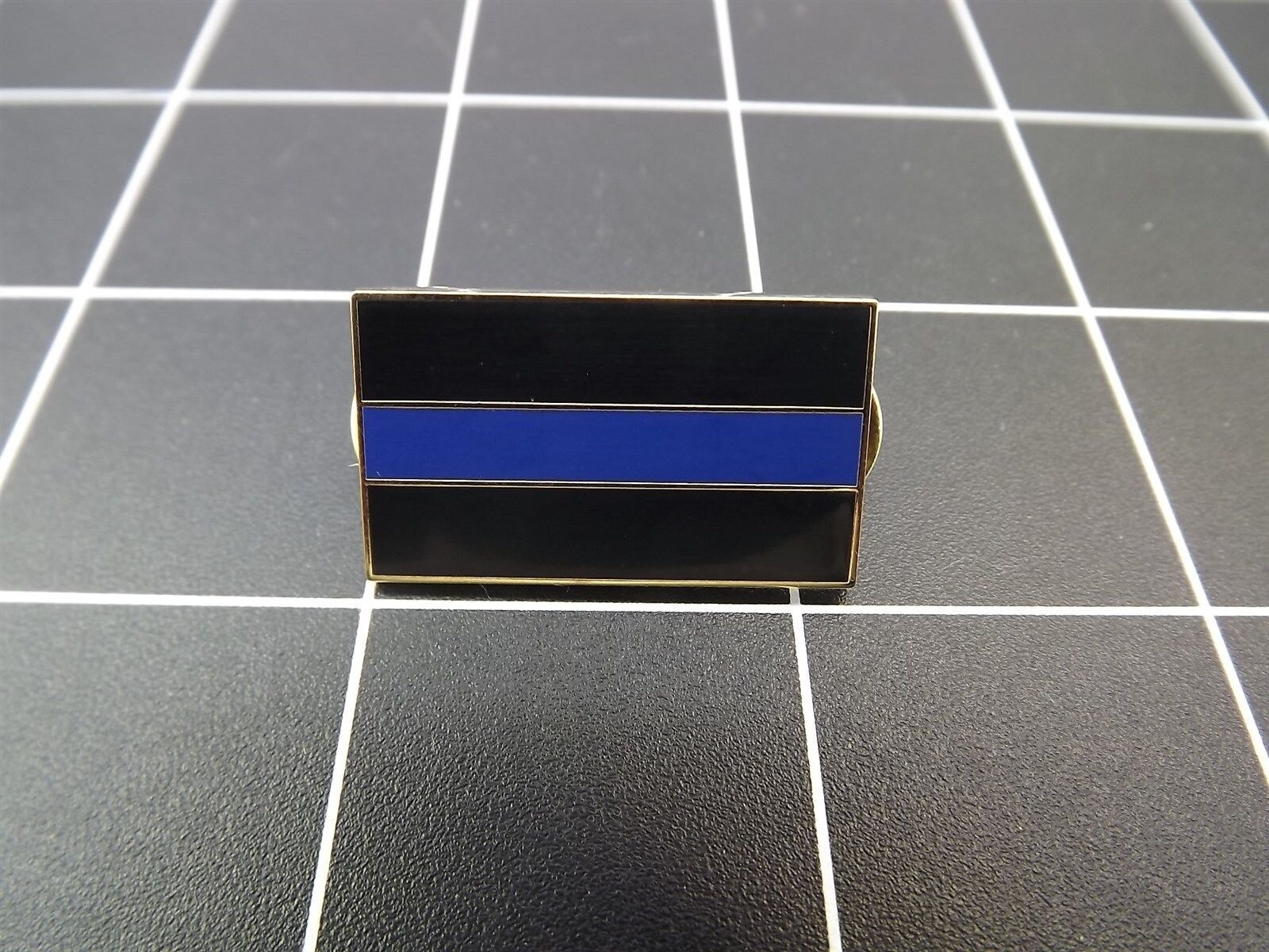 BRAND NEW Lapel Pin POLICE BLUE LINE OF HONOR ENAMELED LIFETIME GUARANTEE 