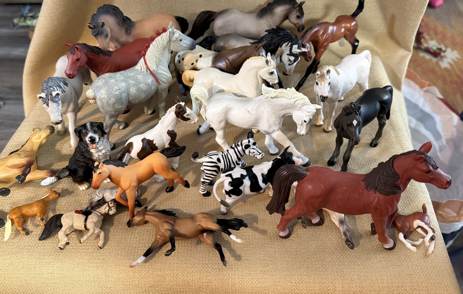 Lot Of Schleich Breyer Reeves Safari Toy Horses Animals Rare Huge Lot