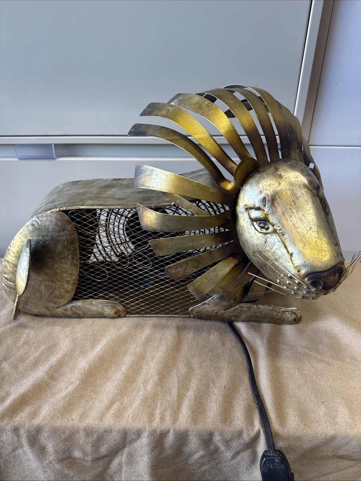 Vintage Metal Lion With Fan Installed Gold Tone Flexible Mane Big MCM