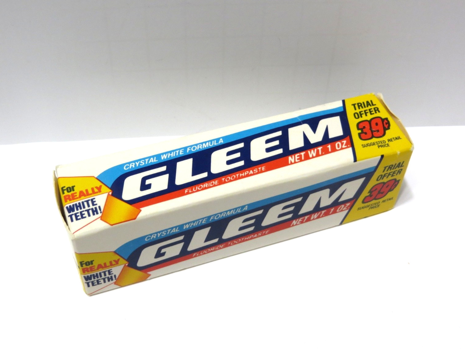Sealed Vintage 1980's GLEEM Flouride Toothpaste 1 oz Tube Collecter's item
