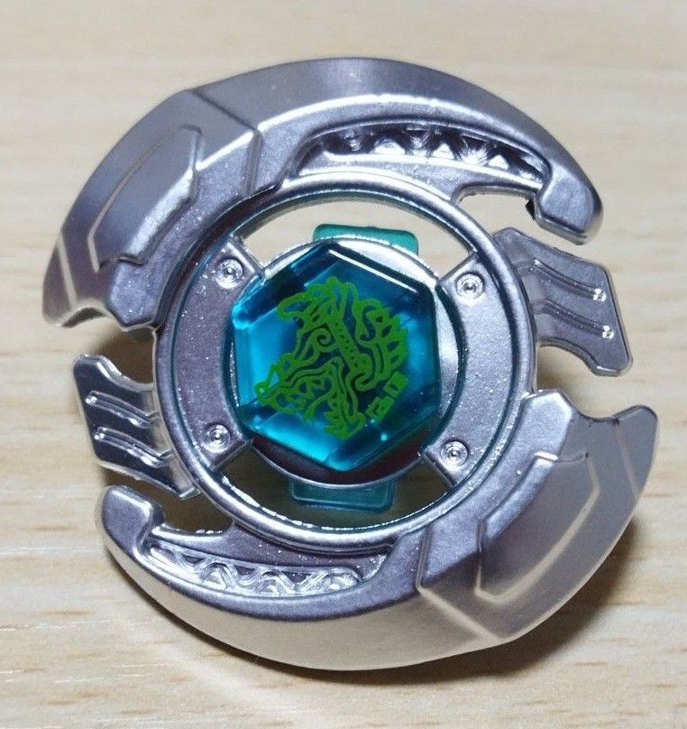 Metal Fight Beyblade Prototype Quetzalcoatl Overseas Collectible 15+