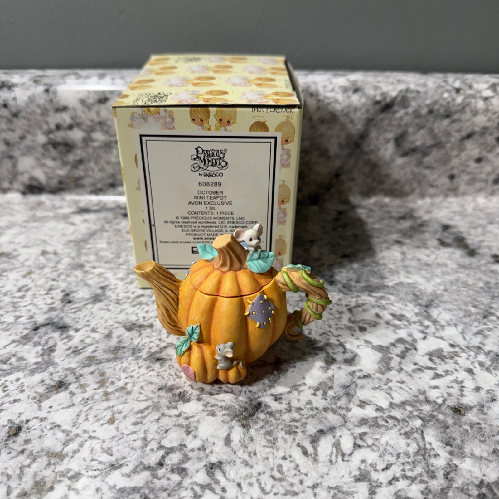 Precious Moments 1999 Monthly Mini Tea Pot October Pumpkin Enesco Avon Exclusive