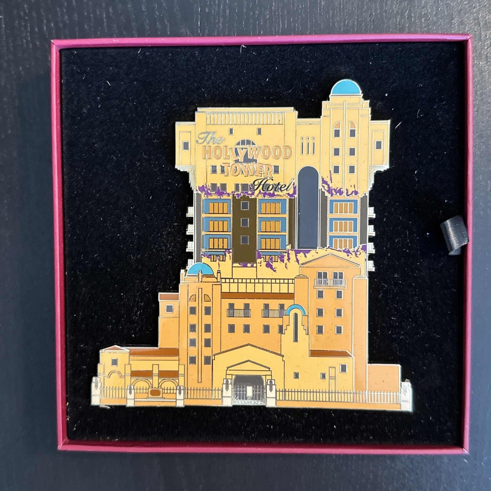 Disney Disneyland Paris Hollywood Tower Of Terror Hotel Jumbo Pin LE 425 HTH Pin