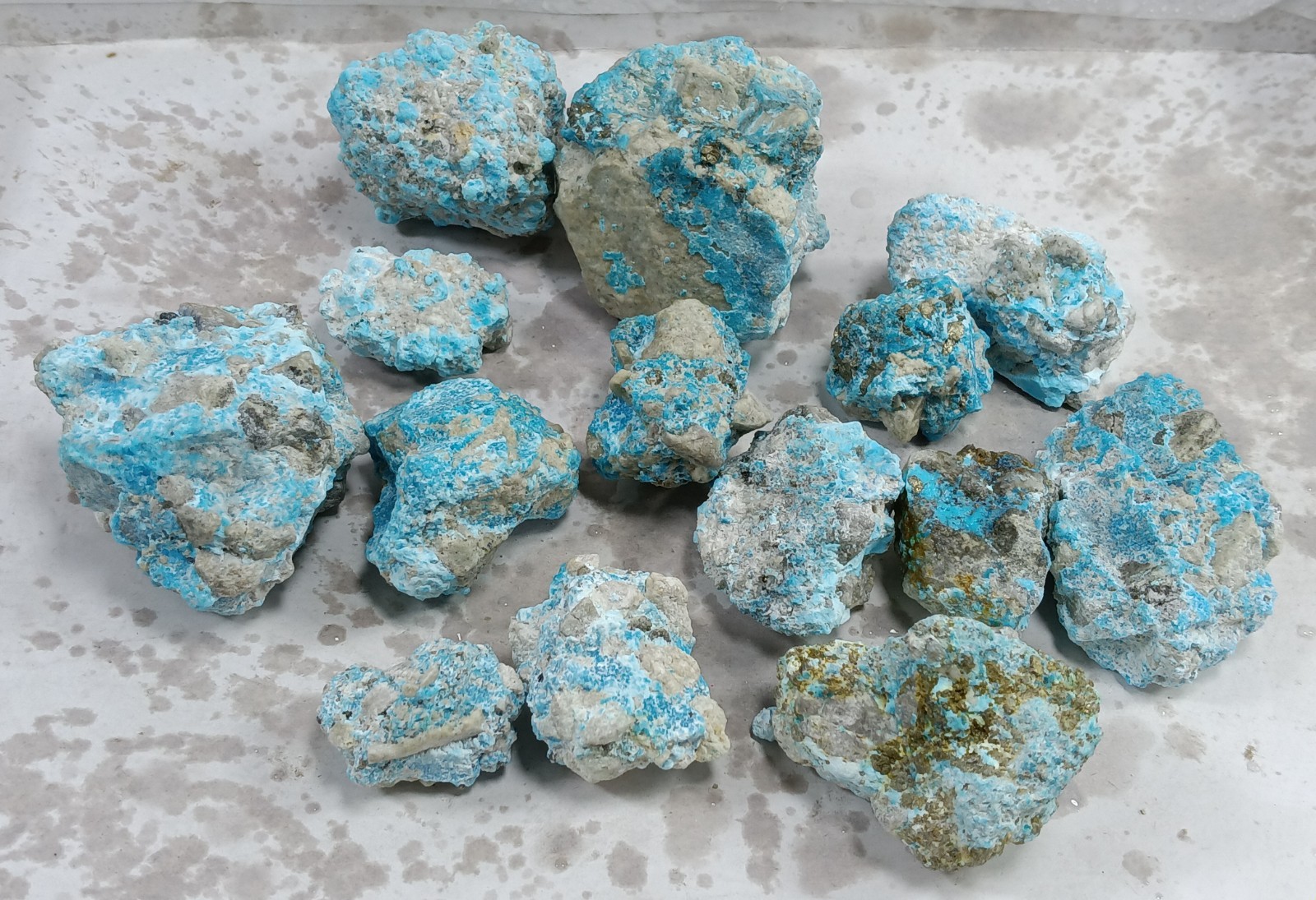 Natural untreated Rough Turquoise 550 grams